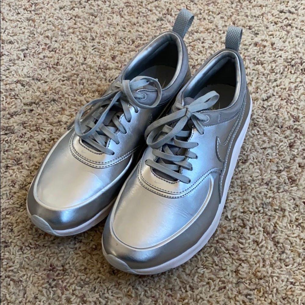 Nike Air Force 1 liquid metal